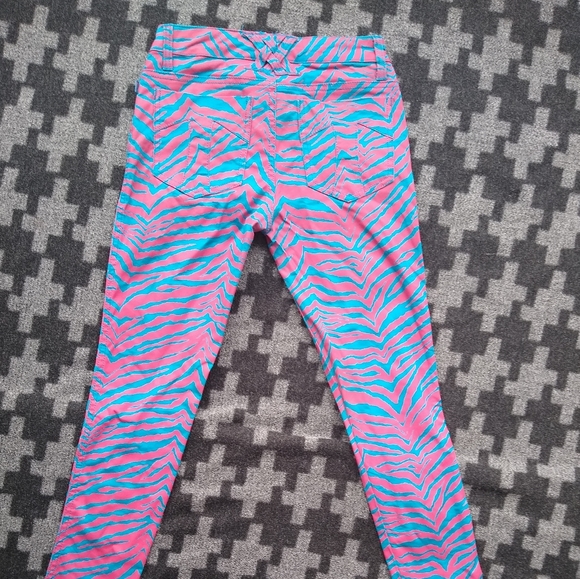 TRIPP NYC Hot Pink & Turquoise Zebra Stripe Animal Print Sz 3 - Picture 2 of 3